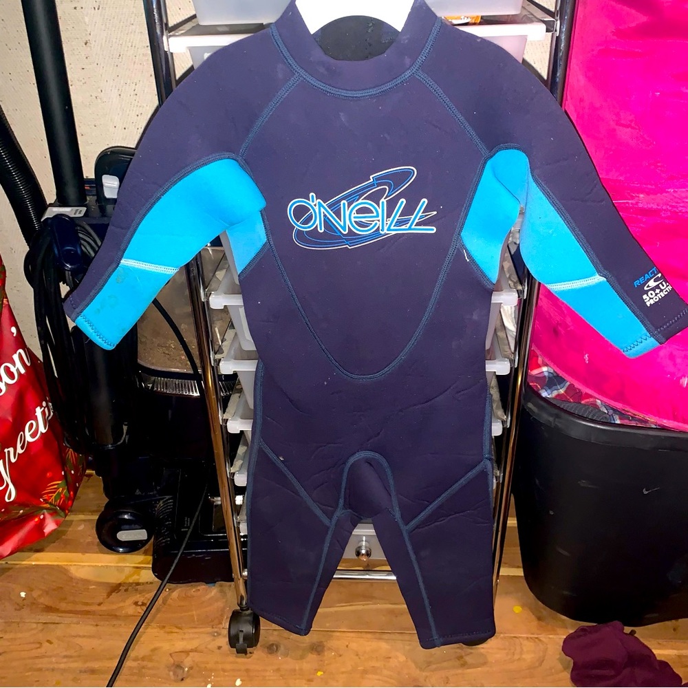 O’Neill kids wetsuit size 1